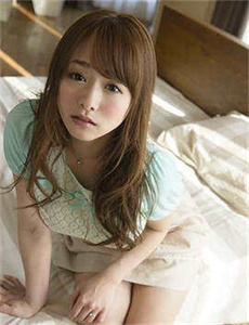 女子三级跳