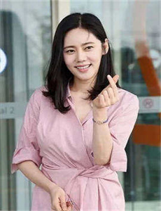 飞天小女小警z中文版全集